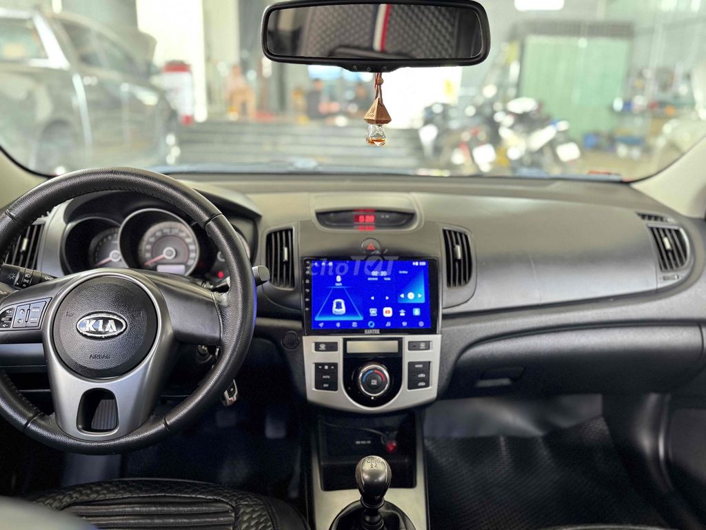Kia Forte 2010 - ảnh 4