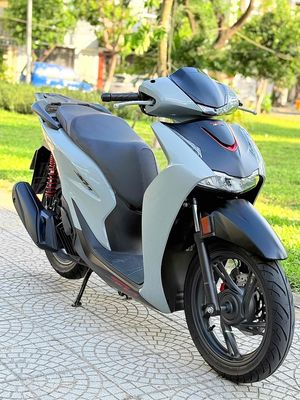 Honda SH 2025 - ảnh 1