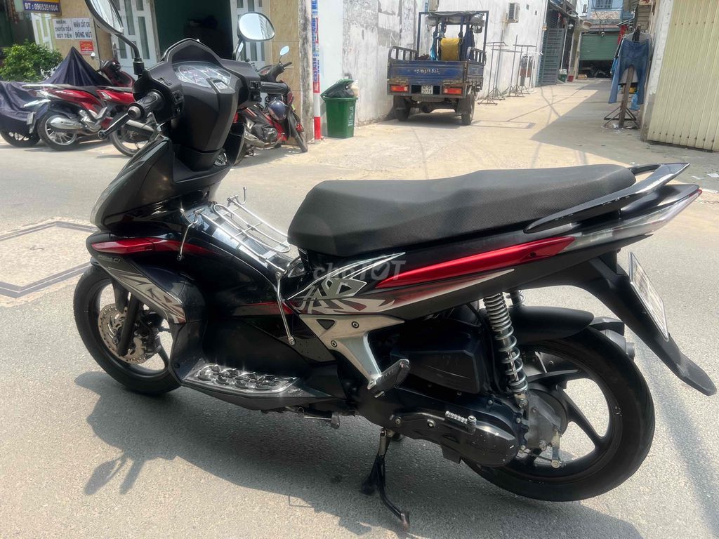Honda Air Blade 2010 - ảnh 5