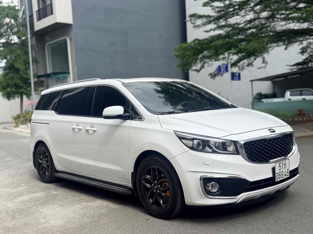 Kia Sedona 2015 - ảnh 1