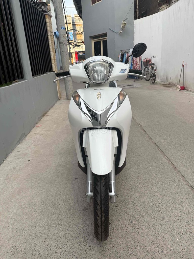 Honda SH Mode 2017 - ảnh 1