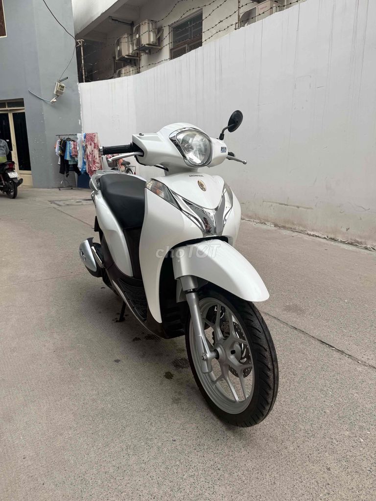 Honda SH Mode 2017 - ảnh 2