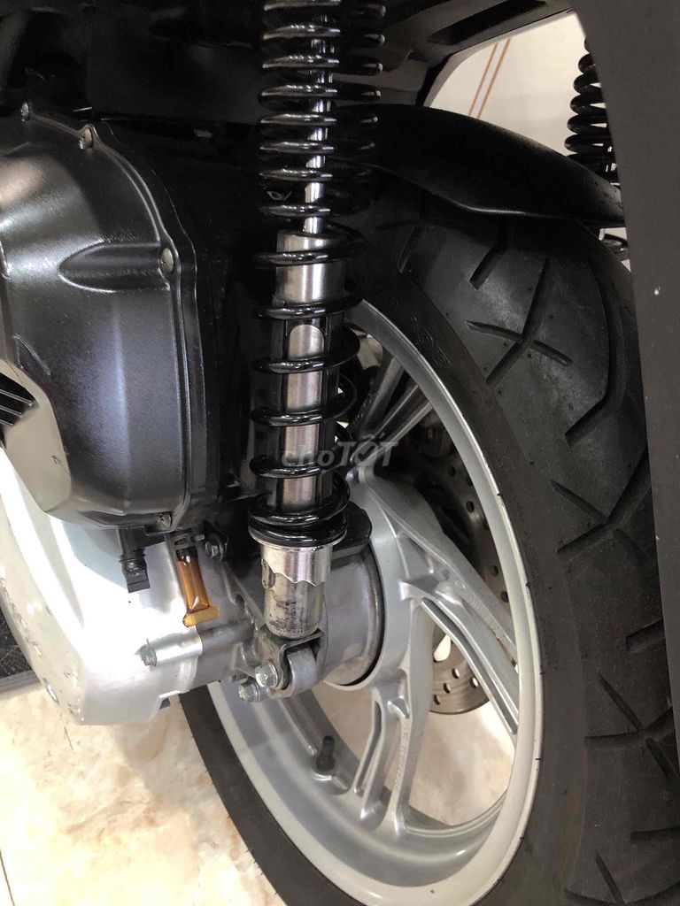 Honda SH 2018 - ảnh 3