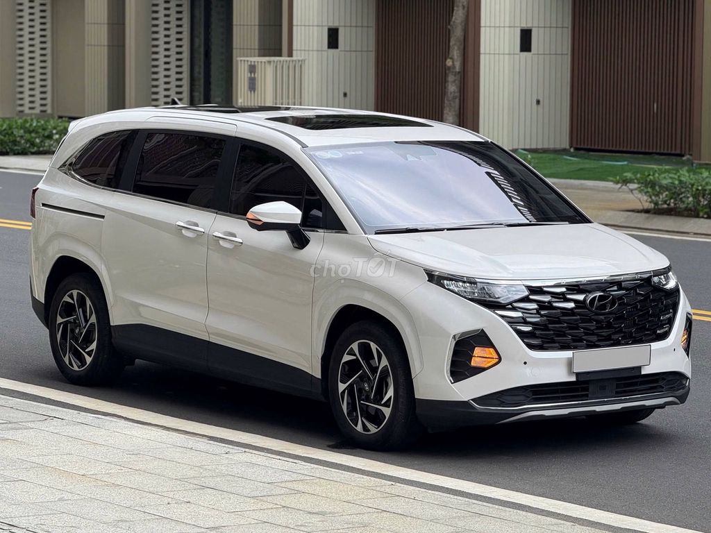Hyundai Custin Cao Cấp 2.0T 2024 - ảnh 4