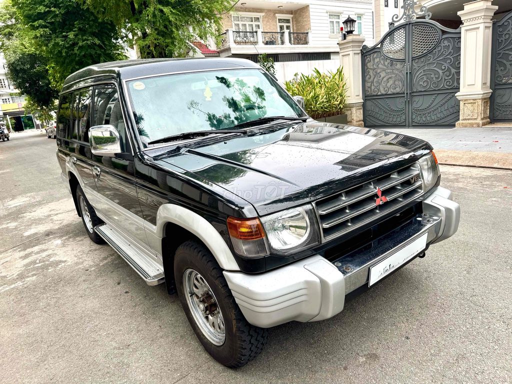 Mitsubishi Pajero 2006 - ảnh 2