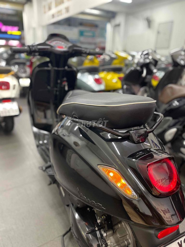 Piaggio Vespa 2021 - ảnh 5