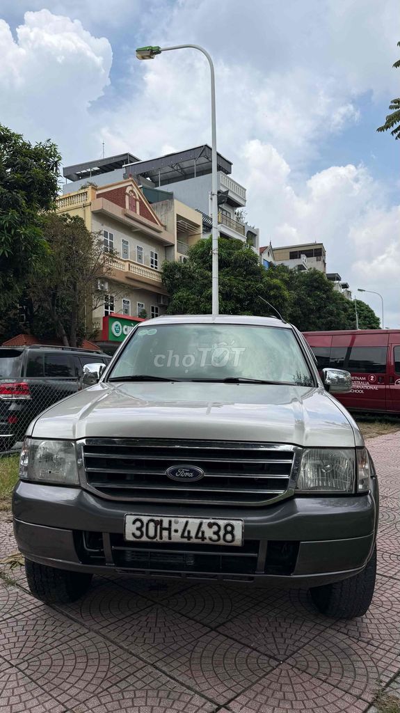 Ford Everest 2007 - ảnh 4