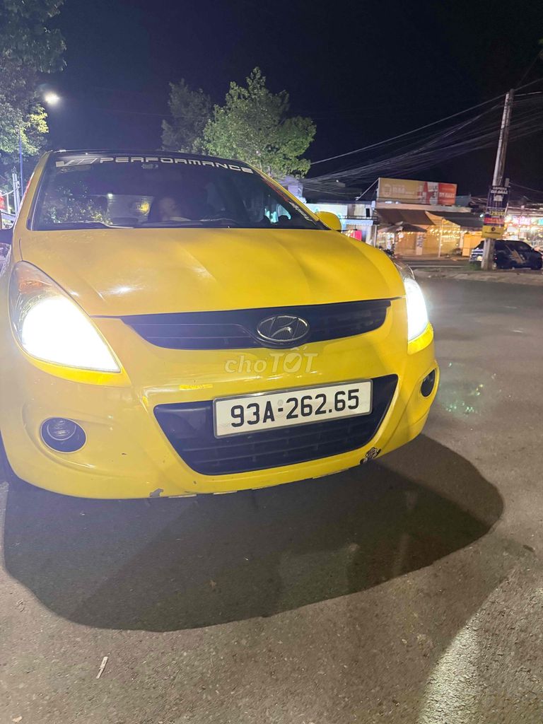 Hyundai i20 2011 - ảnh 1