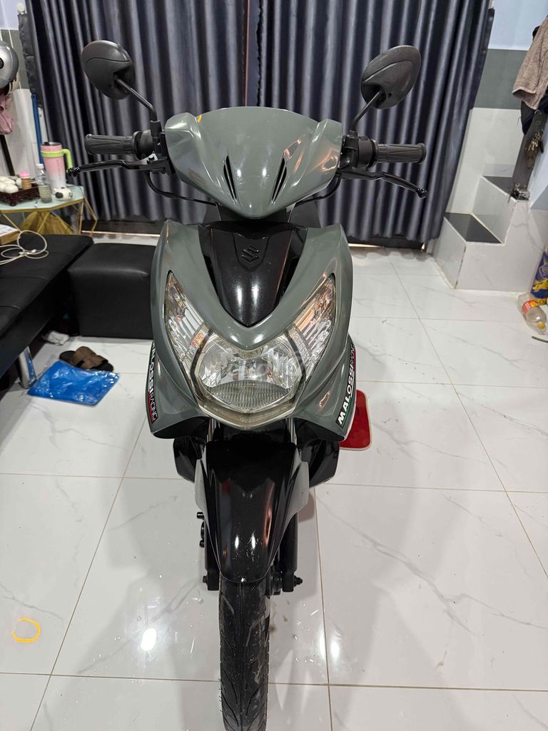 Suzuki 2011 - ảnh 1
