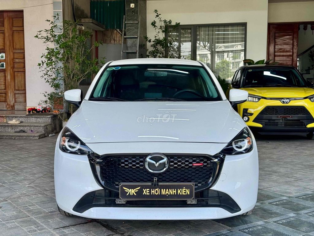 Mazda 2 Luxury 2024 - ảnh 1