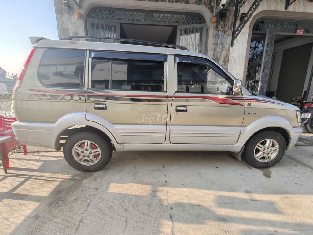 Mitsubishi Jolie 2003 - ảnh 2