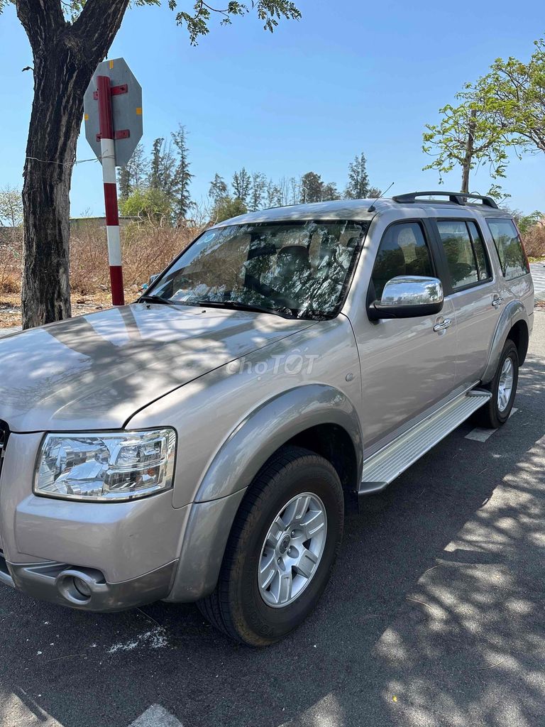 Ford Everest 2008 - ảnh 3