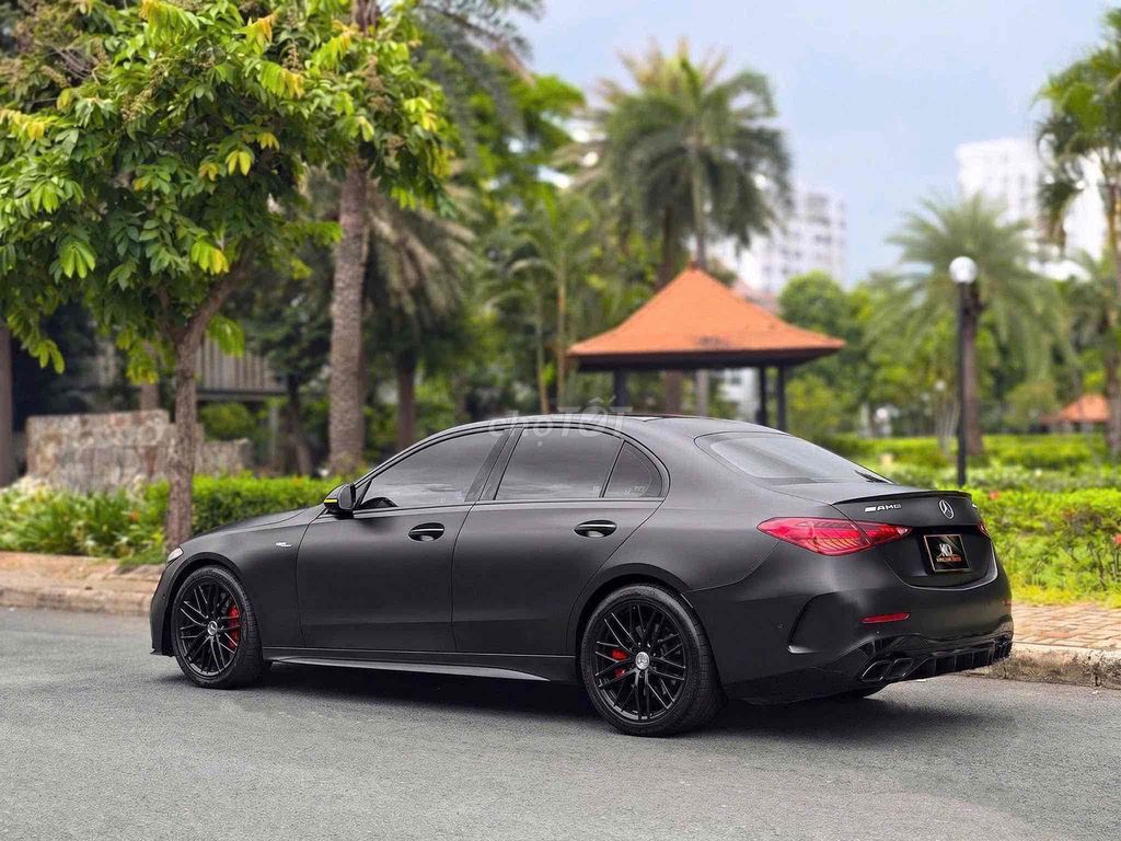 Mercedes-Benz 2023 - ảnh 4