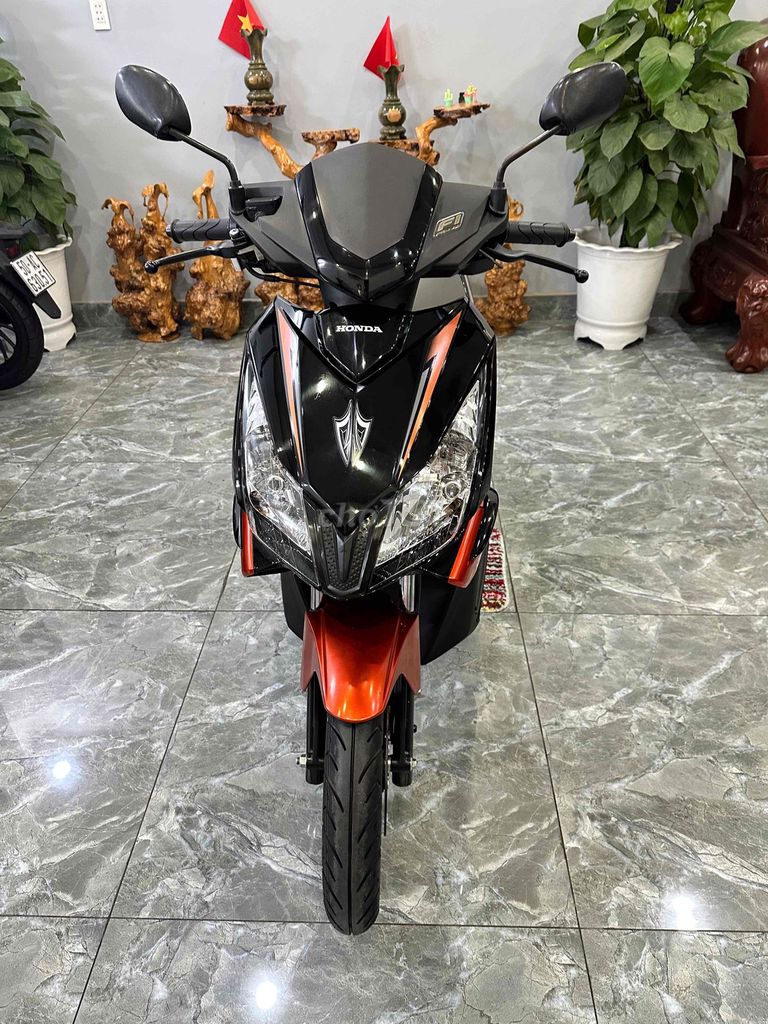 Honda Air Blade 2011 - ảnh 1
