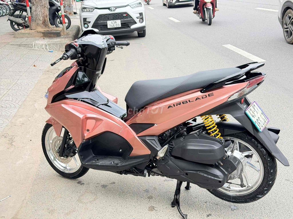 Honda Air Blade 2017 - ảnh 4