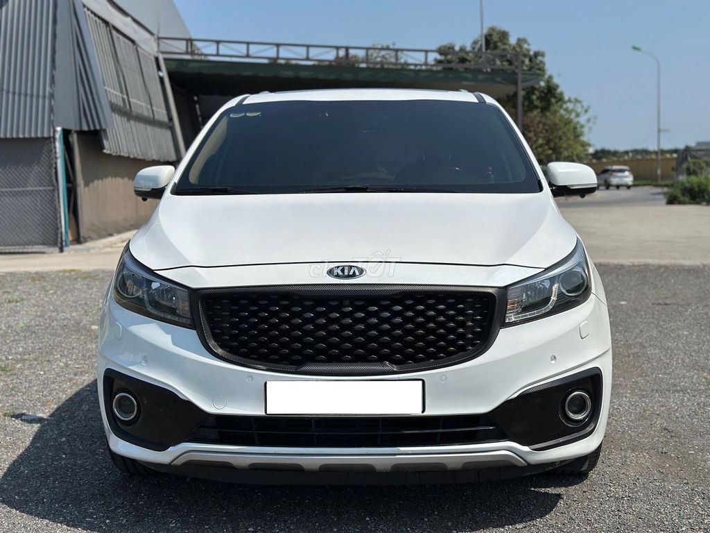 Kia Sedona 2018 - ảnh 1