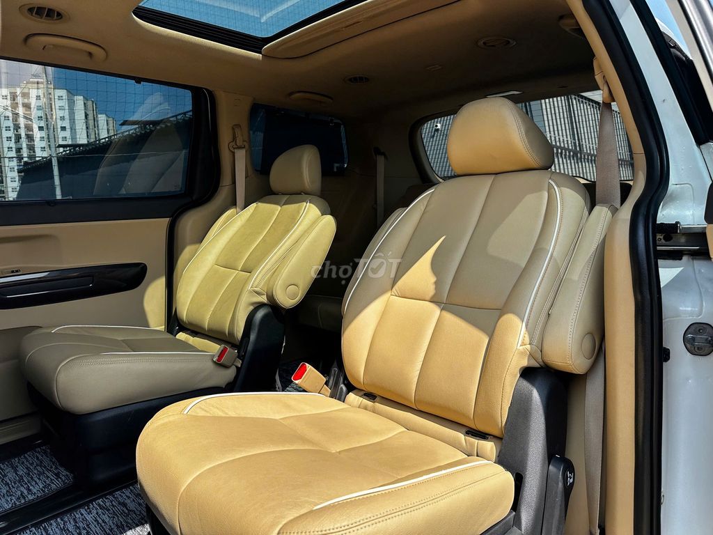 Kia Sedona 2018 - ảnh 3