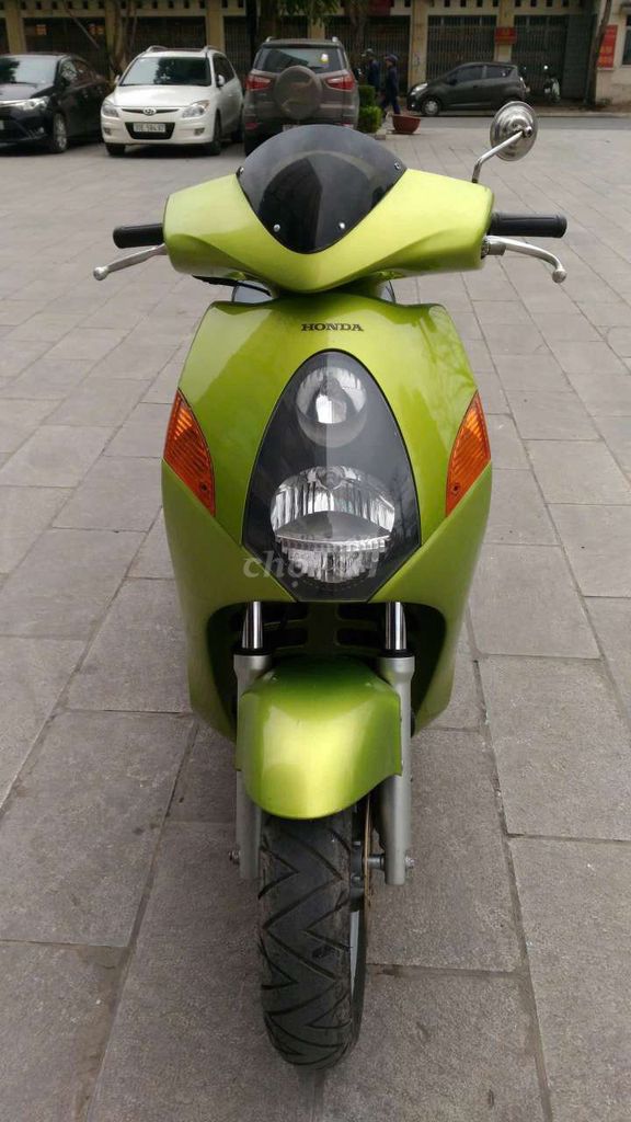 Honda a 2010 - ảnh 1