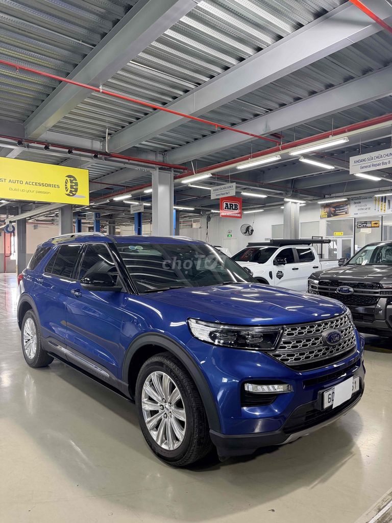 Ford Explorer 2024 - ảnh 1