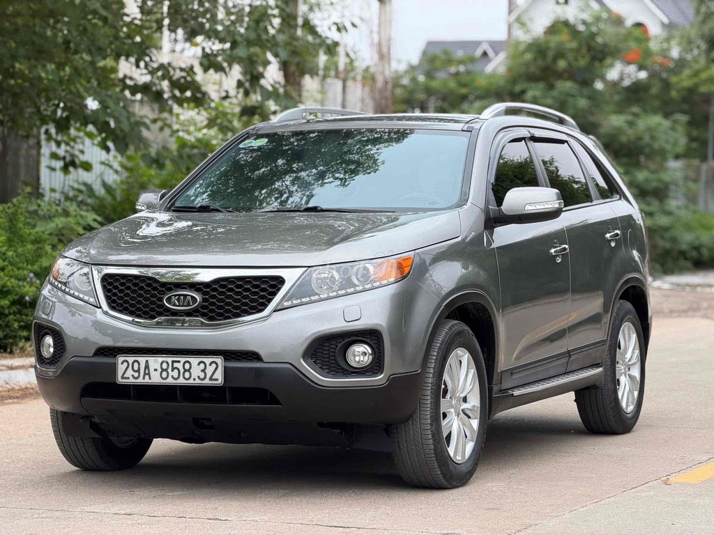 Kia Sorento 2013 - ảnh 2
