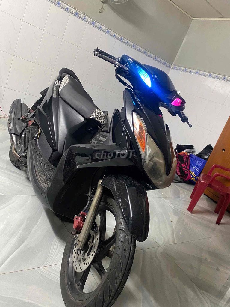 Yamaha Luvias 2013 - ảnh 1