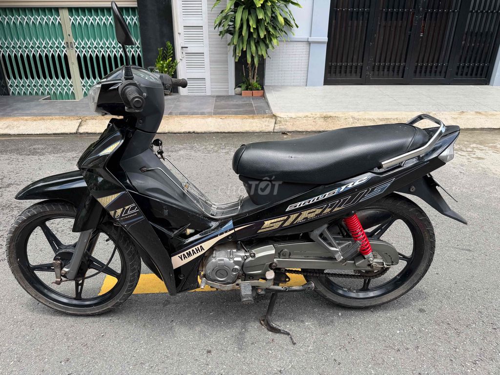 Yamaha Sirius 2010 - ảnh 2