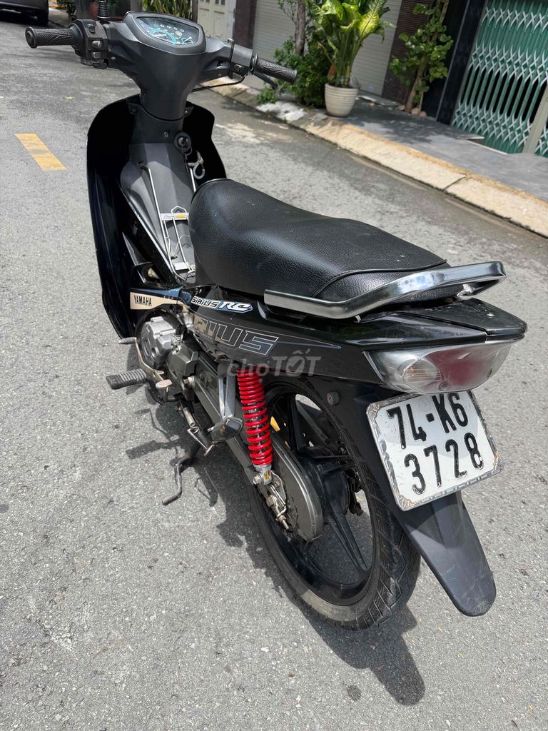 Yamaha Sirius 2010 - ảnh 3