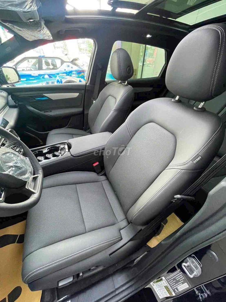 VinFast VF8 Plus 2025 - ảnh 3