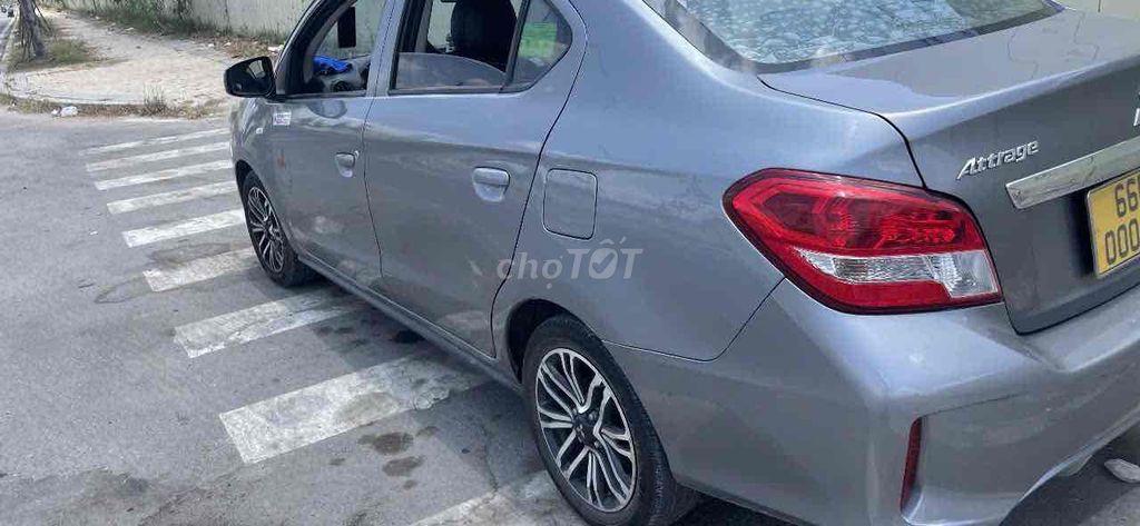 Mitsubishi Attrage 2021 - ảnh 1