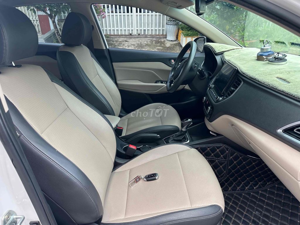 Hyundai Accent - ảnh 5