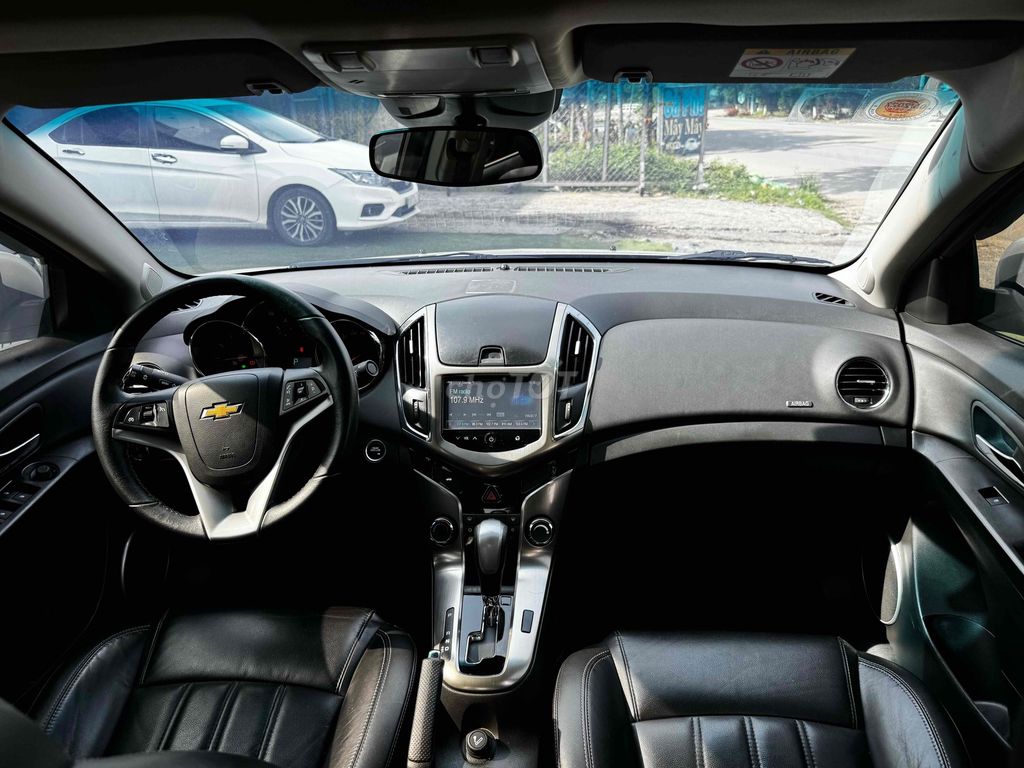 Chevrolet Cruze 2017 - ảnh 4