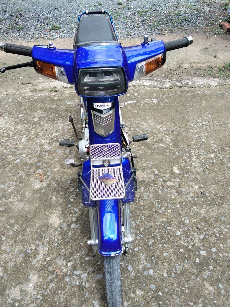 Honda Dream 1999 - ảnh 1
