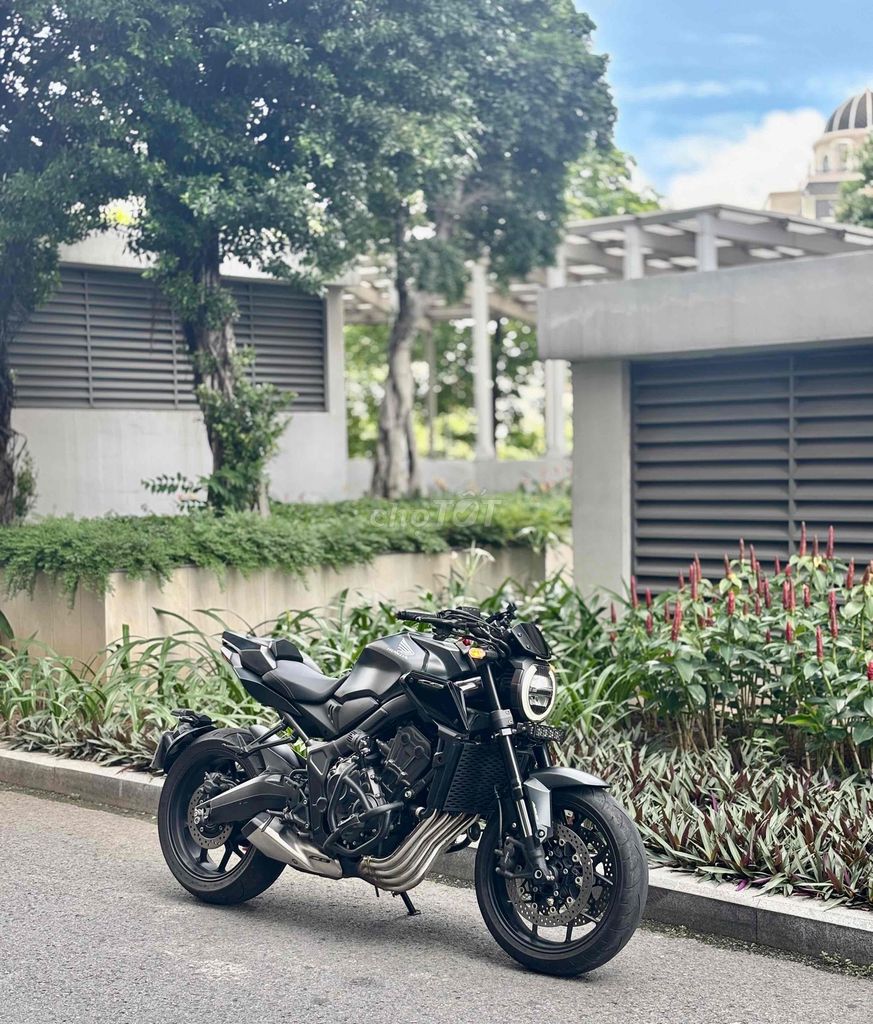 Honda CB 2023 - ảnh 1