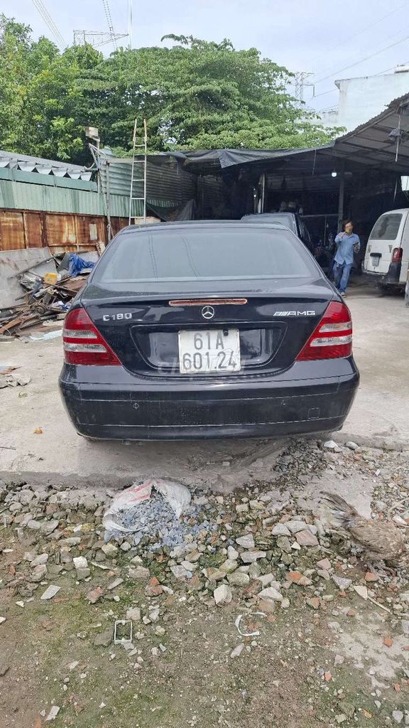 Mercedes-Benz 2004 - ảnh 5