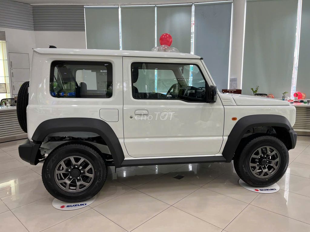 Suzuki Jimny 2024 - ảnh 4