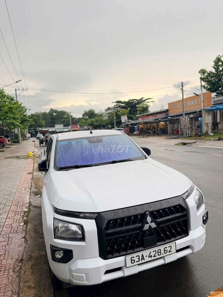 Mitsubishi Triton 2024 - ảnh 4