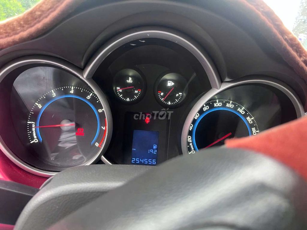 Chevrolet Cruze 2010 - ảnh 5