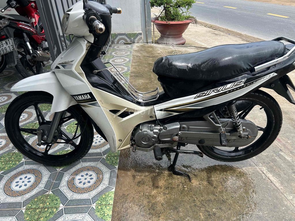 Yamaha Sirius 2016 - ảnh 5