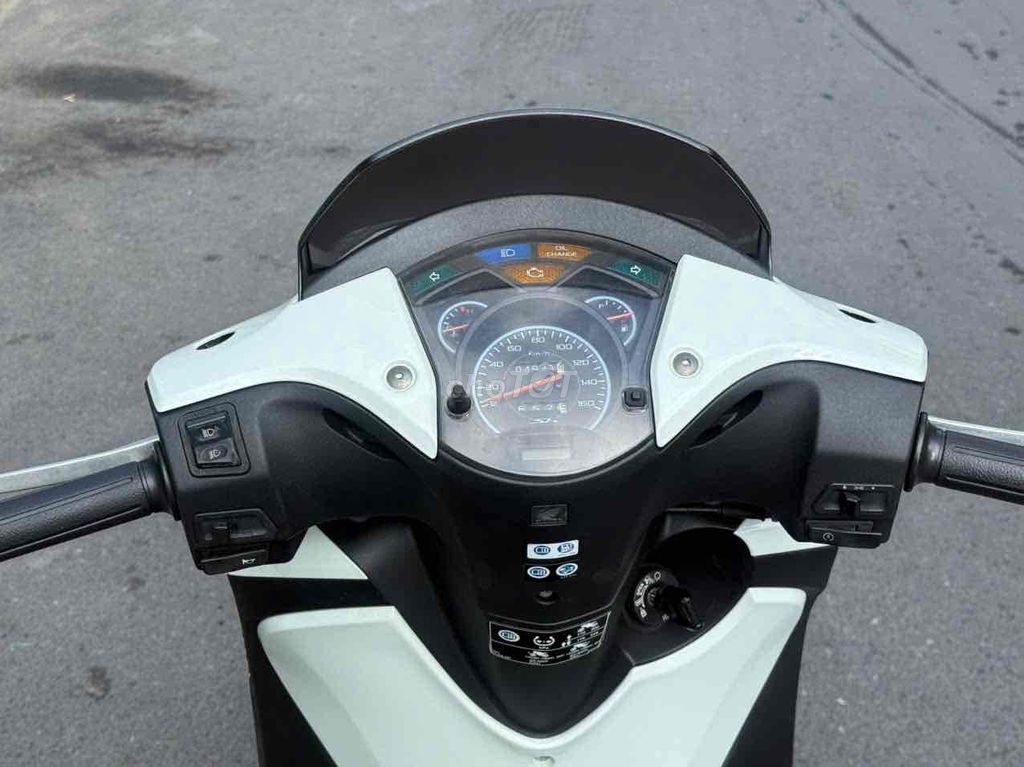 Honda SH 2012 - ảnh 3