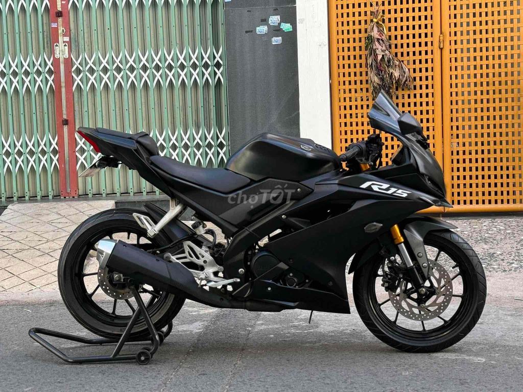 Yamaha R 2018 - ảnh 3