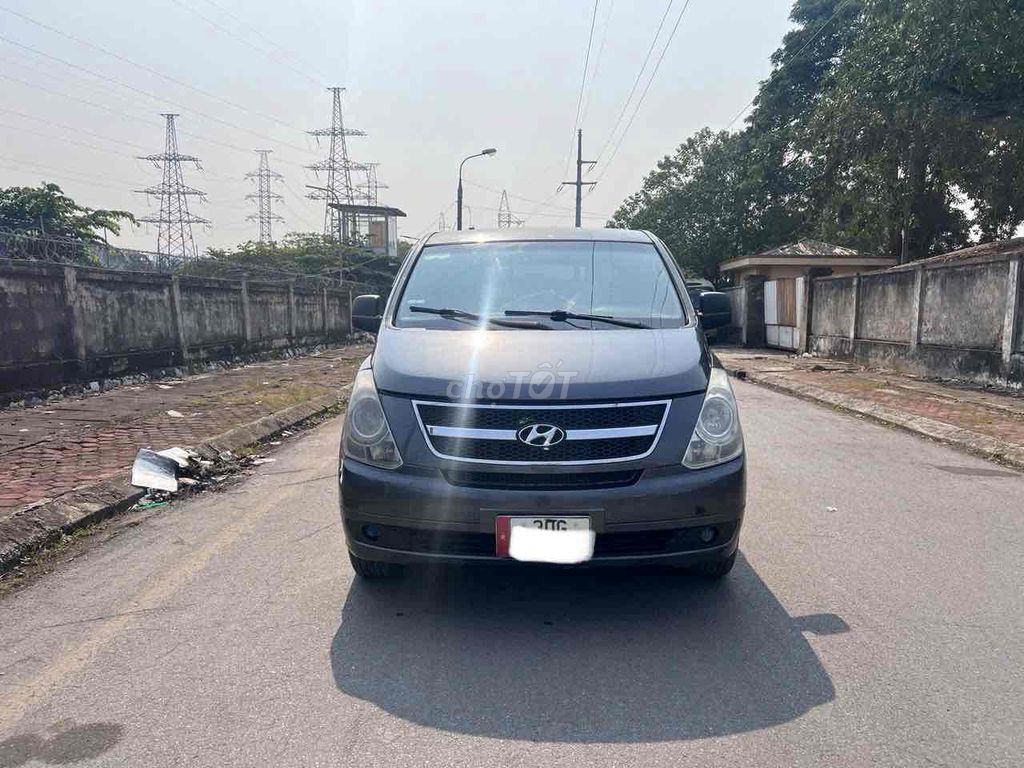 Hyundai Starex 2013 - ảnh 1