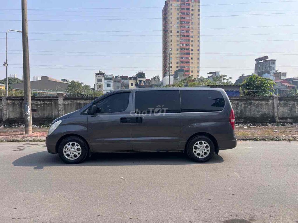 Hyundai Starex 2013 - ảnh 5