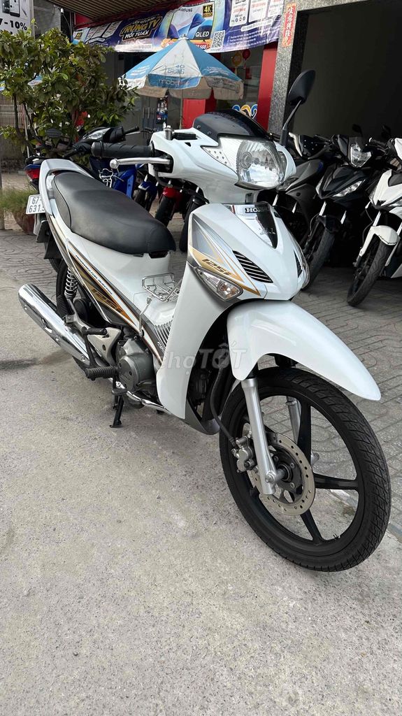Future Neo 2006 - ảnh 2