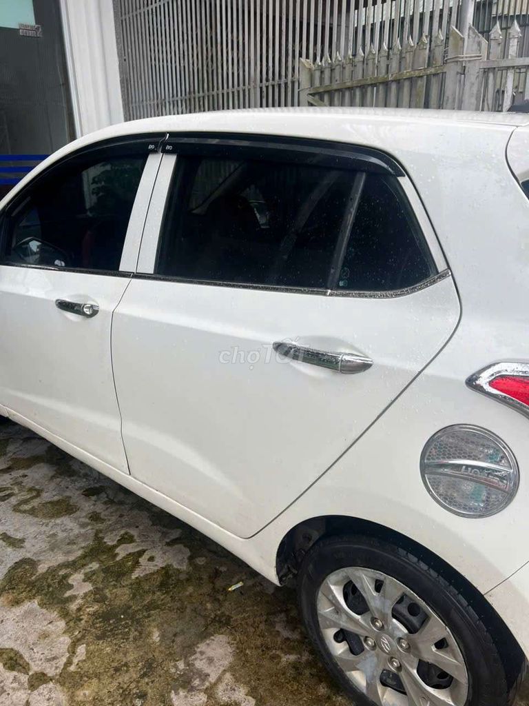 Hyundai i10 2014 - ảnh 5