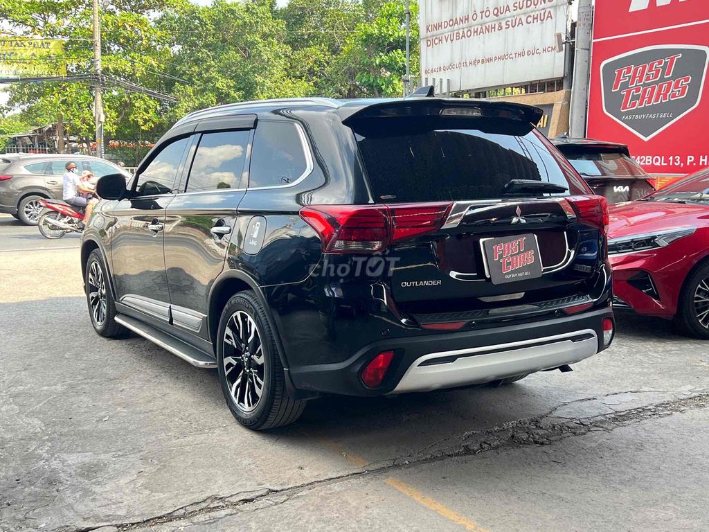 Mitsubishi Outlander 2021 - ảnh 3
