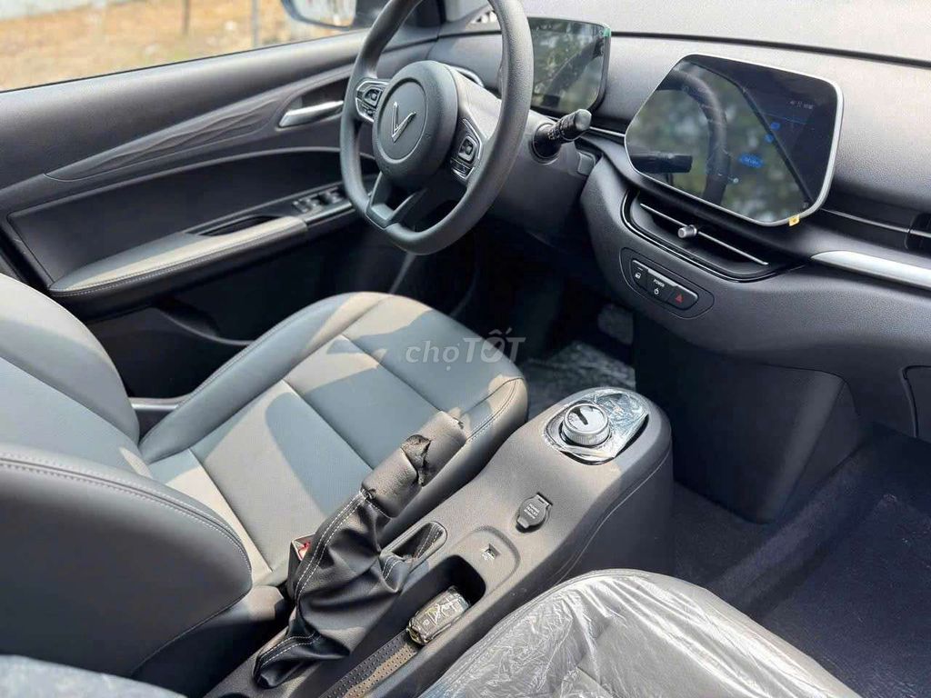 VinFast VF5 Plus - ảnh 2