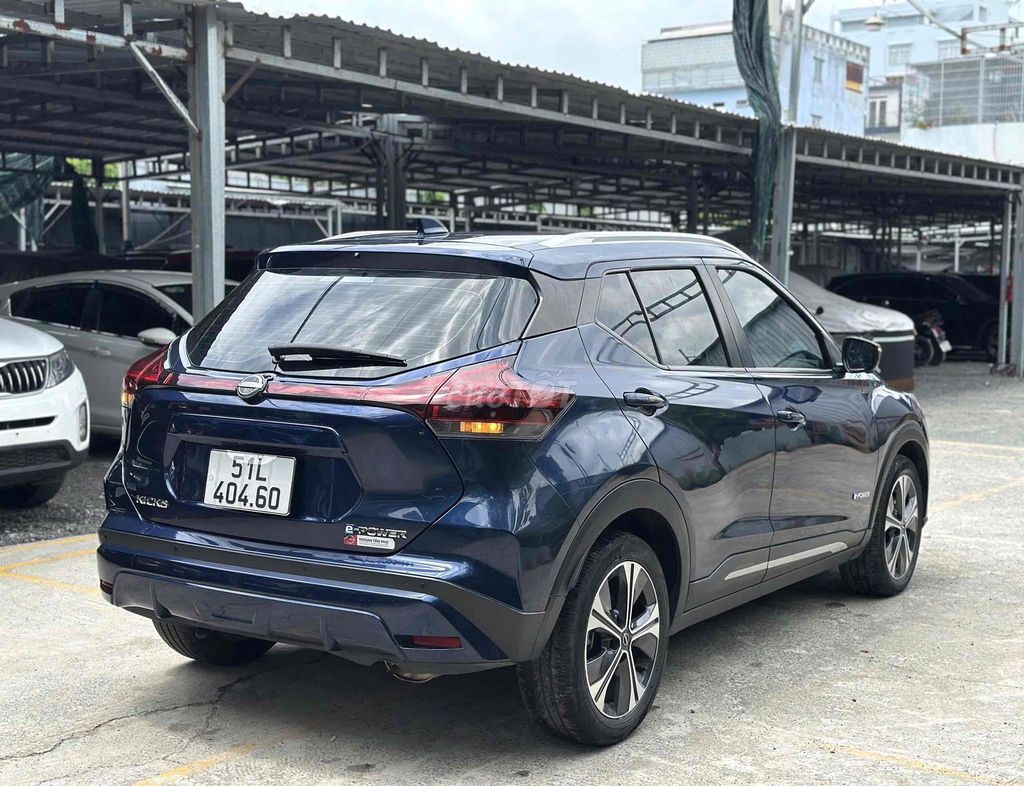 Nissan 2023 - ảnh 3