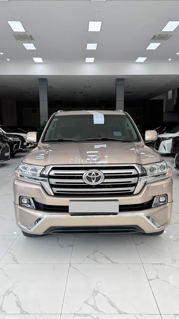 Toyota Land Cruiser 2016 - ảnh 1