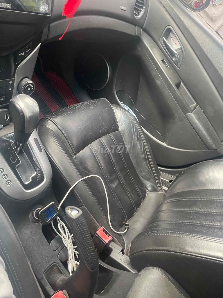 Chevrolet Cruze 2011 - ảnh 5