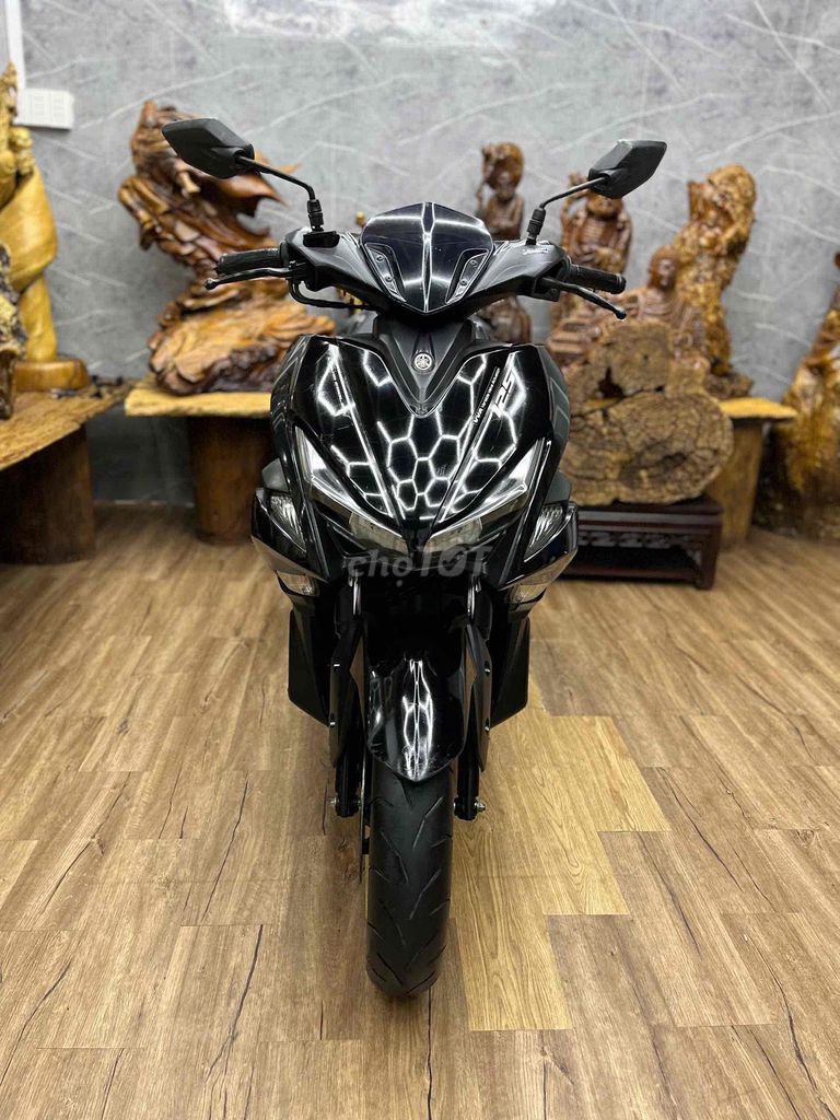 Yamaha NVX 2017 - ảnh 1